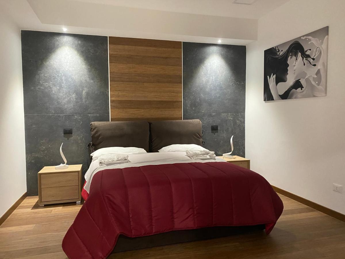 Eutuxia Apartment Taranto Exterior foto